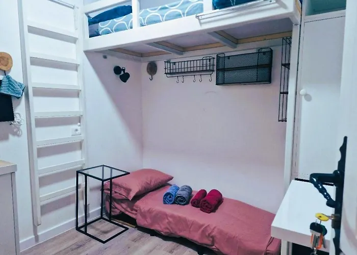 Old Town & Ela Place 3*