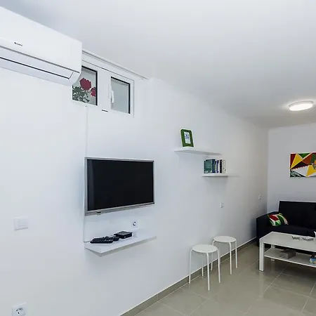 Old Town & Ela Place 3* Split